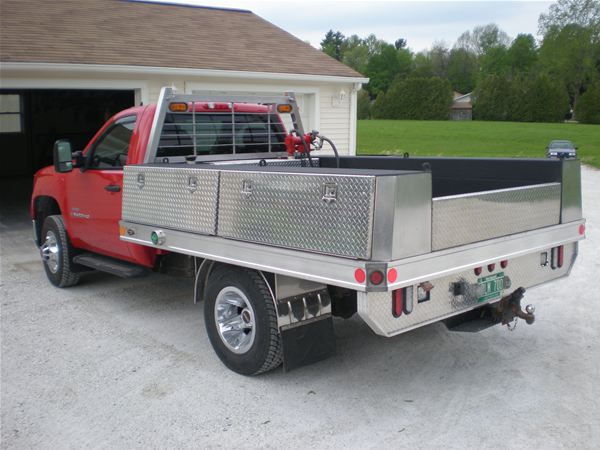 Aluminum Slide-In Truck Bodies - Arrow Equipment